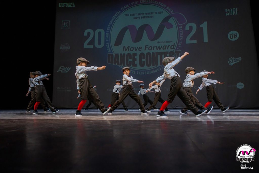 Stage Art Babies Gentlemen