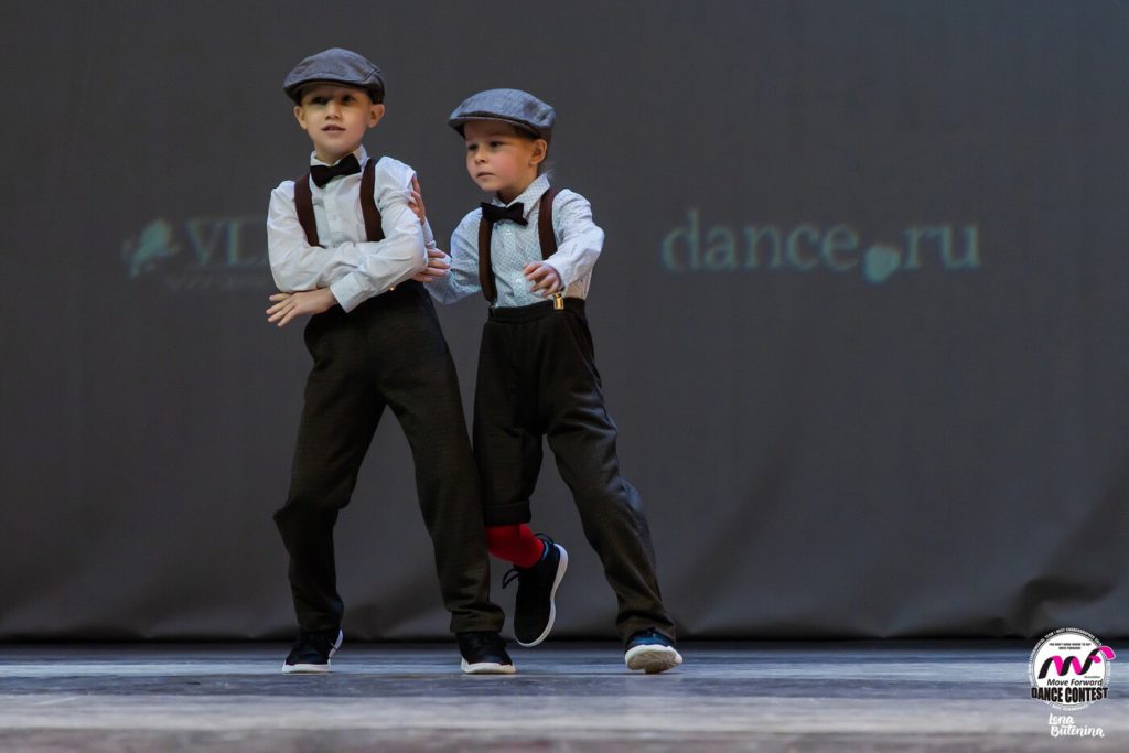 Stage Art Babies Gentlemen