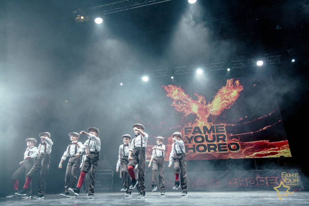 Stage Art Babies Gentlemen