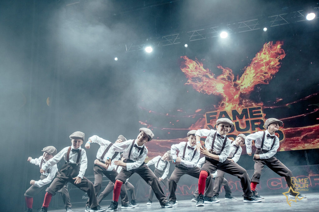 Stage Art Babies Gentlemen