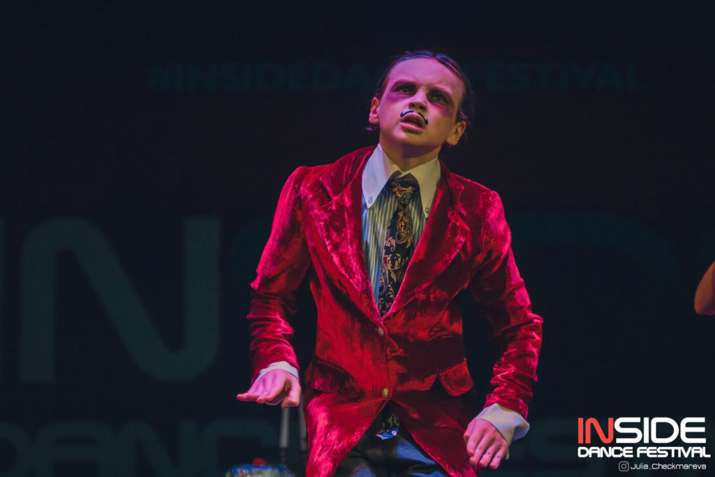 Stage Art Kids Addams Family