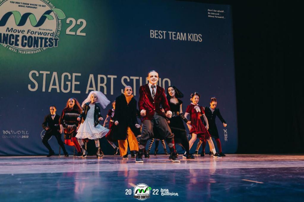 Stage Art Kids Addams Family