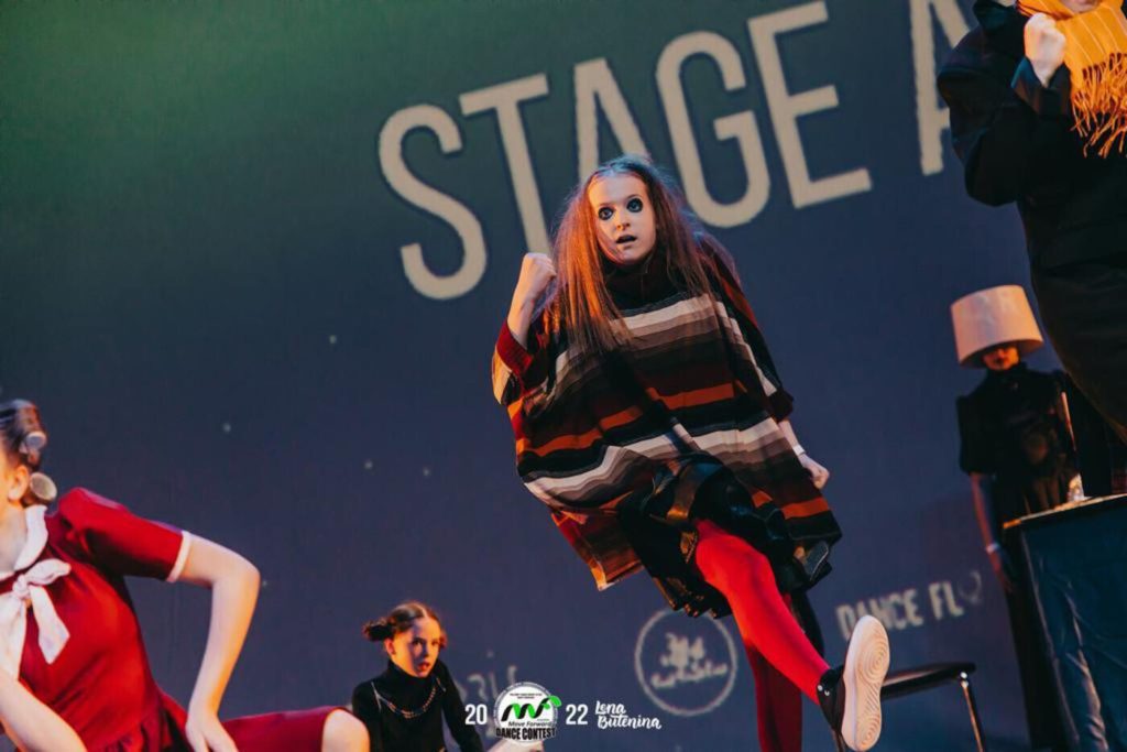 Stage Art Kids Addams Family