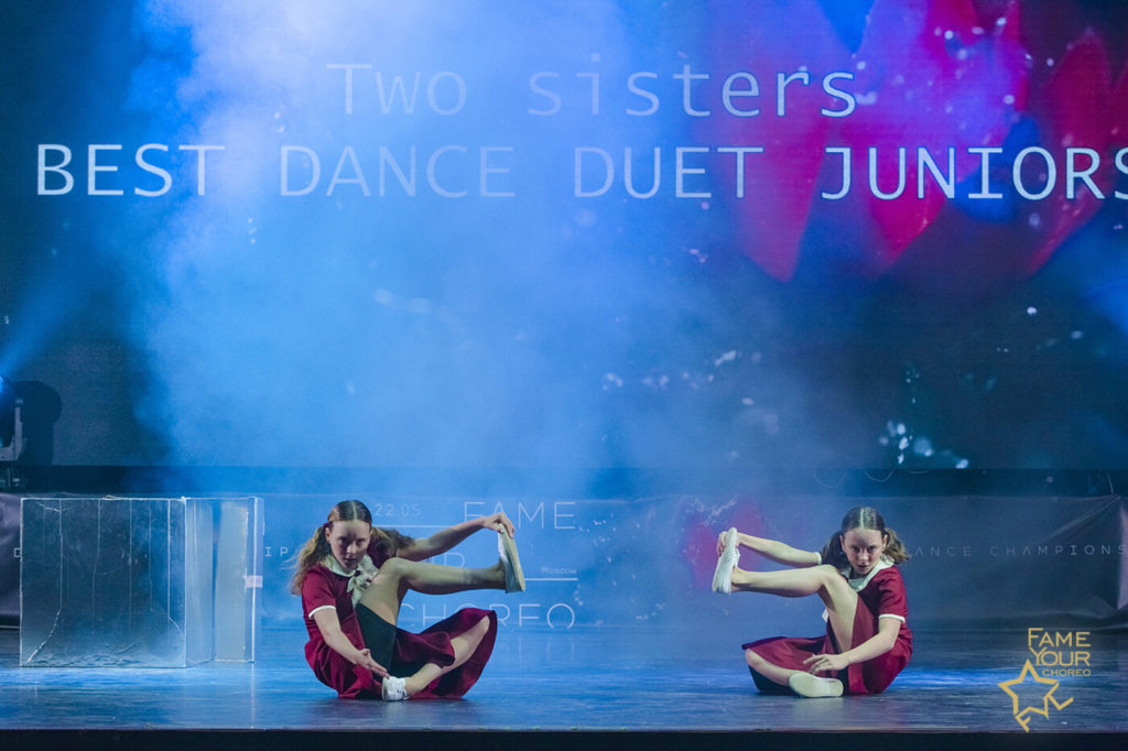 Two Sisters